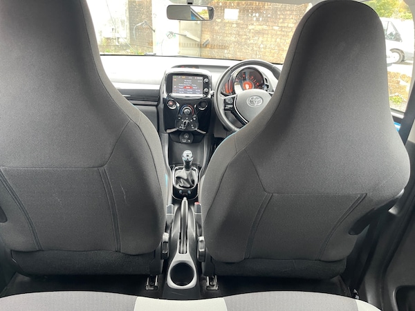 Used Toyota AYGO 2016 for sale - 76299039: Photo 14