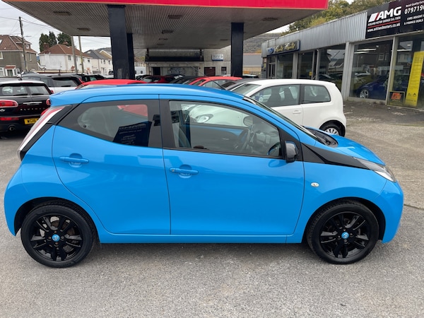 Used Toyota AYGO 2016 for sale - 76299039: Photo 8