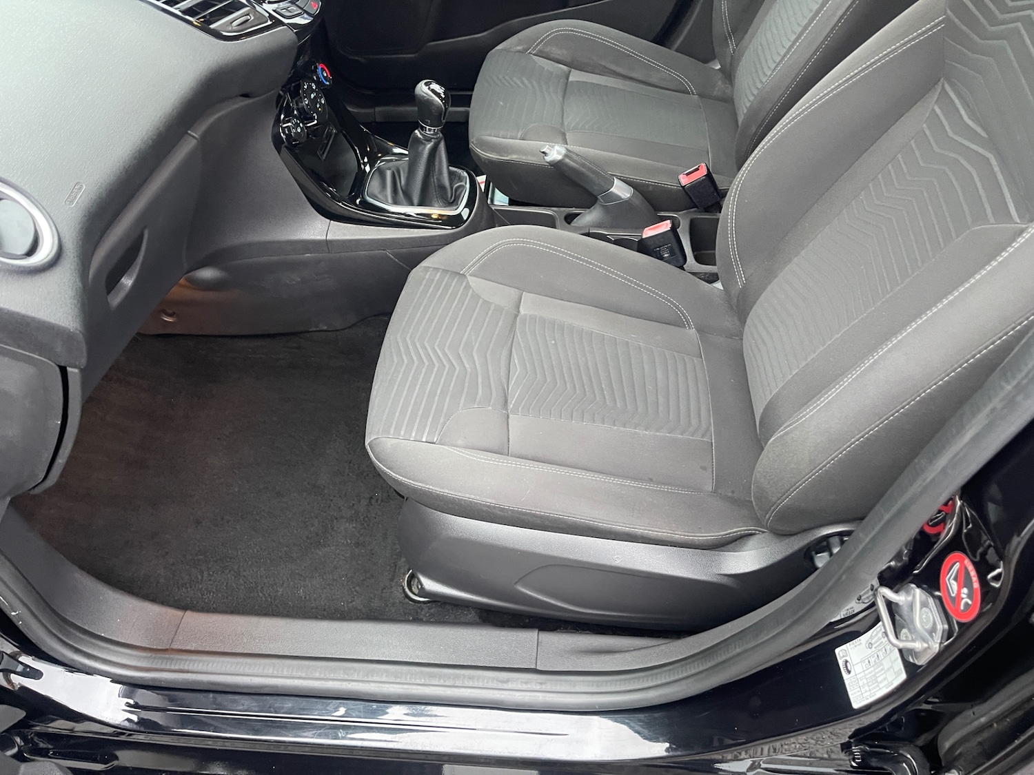 Used Ford Fiesta 2013 for sale - 77283229: Photo 9