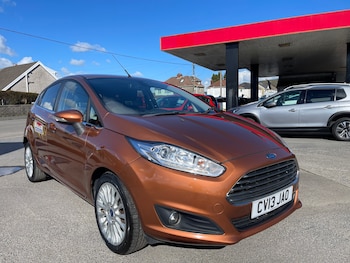 Used Ford Fiesta 2013 for sale - 78226013: Photo