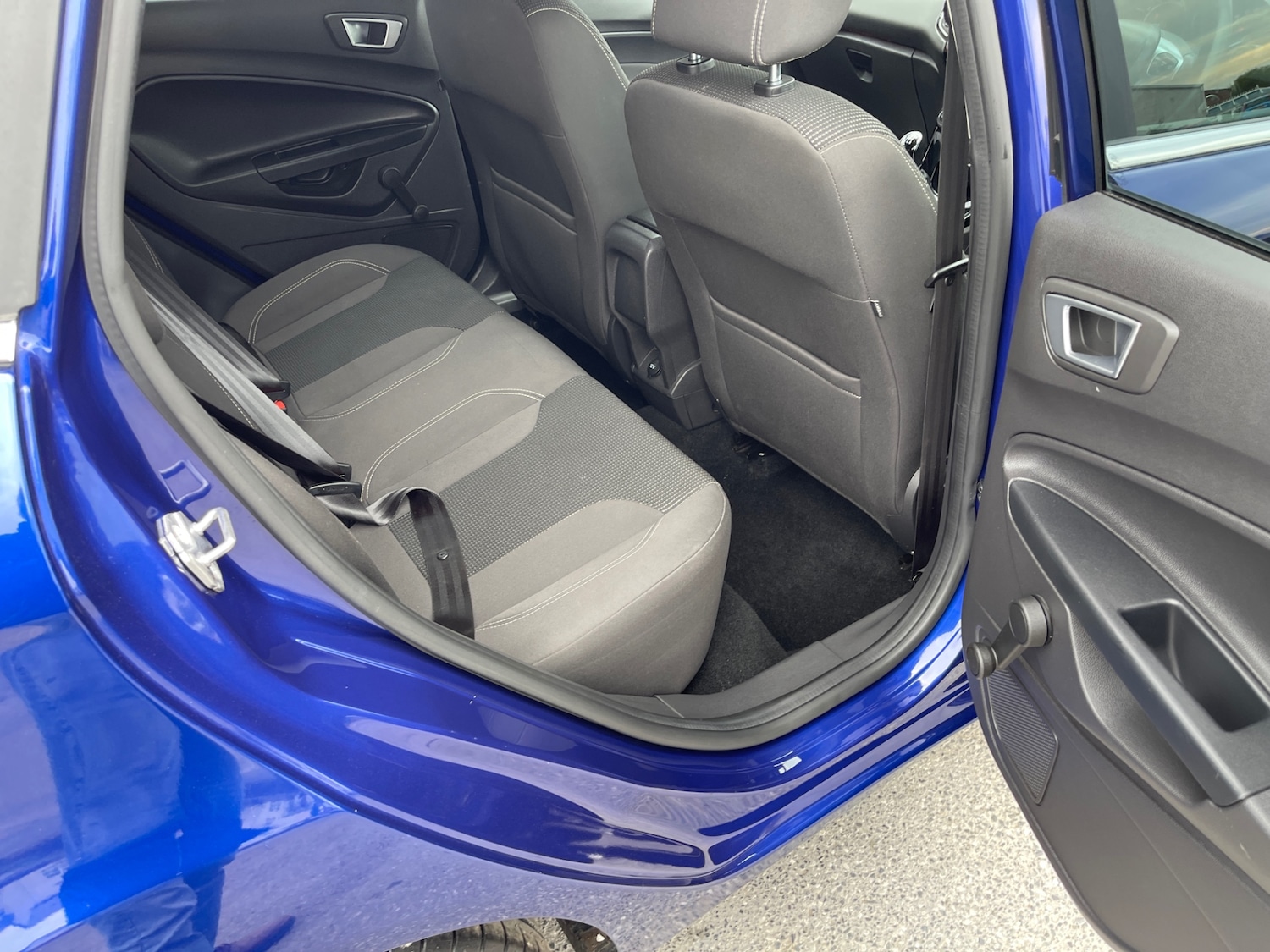 Used Ford Fiesta 2015 for sale - 76144337: Photo 15
