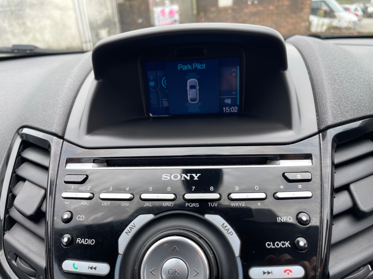 Used Ford Fiesta 2015 for sale - 76144337: Photo 26