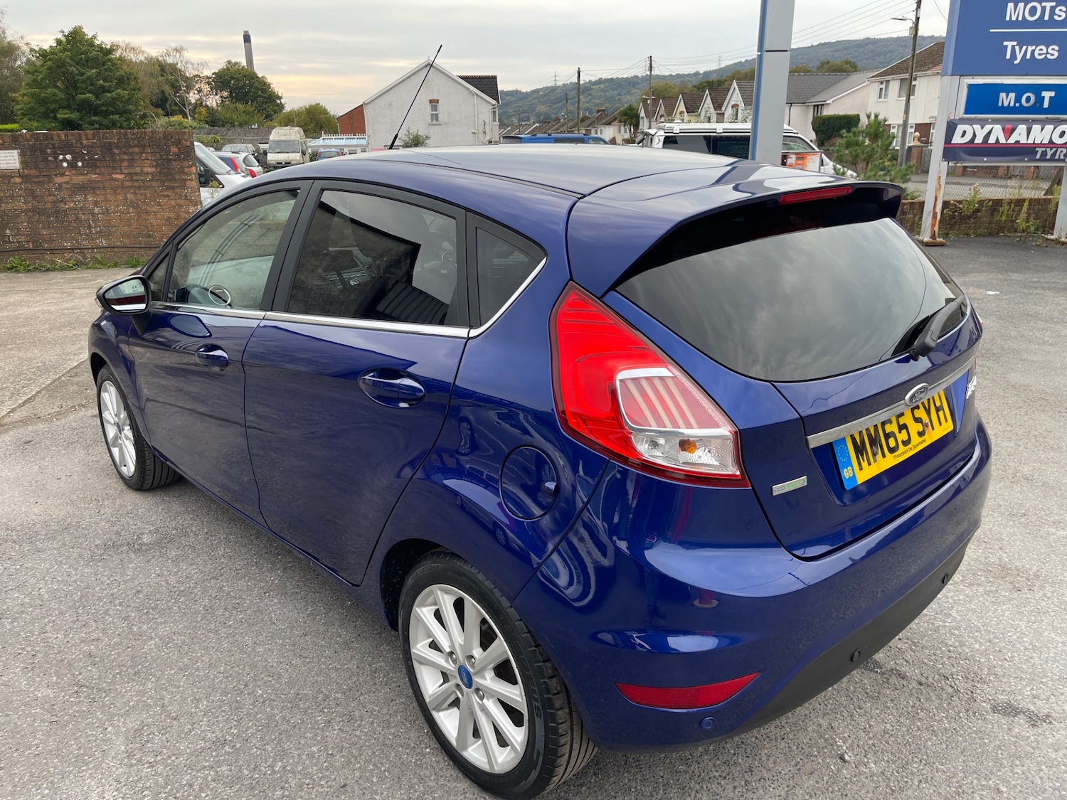 Used Ford Fiesta 2015 for sale - 76144337: Photo 5