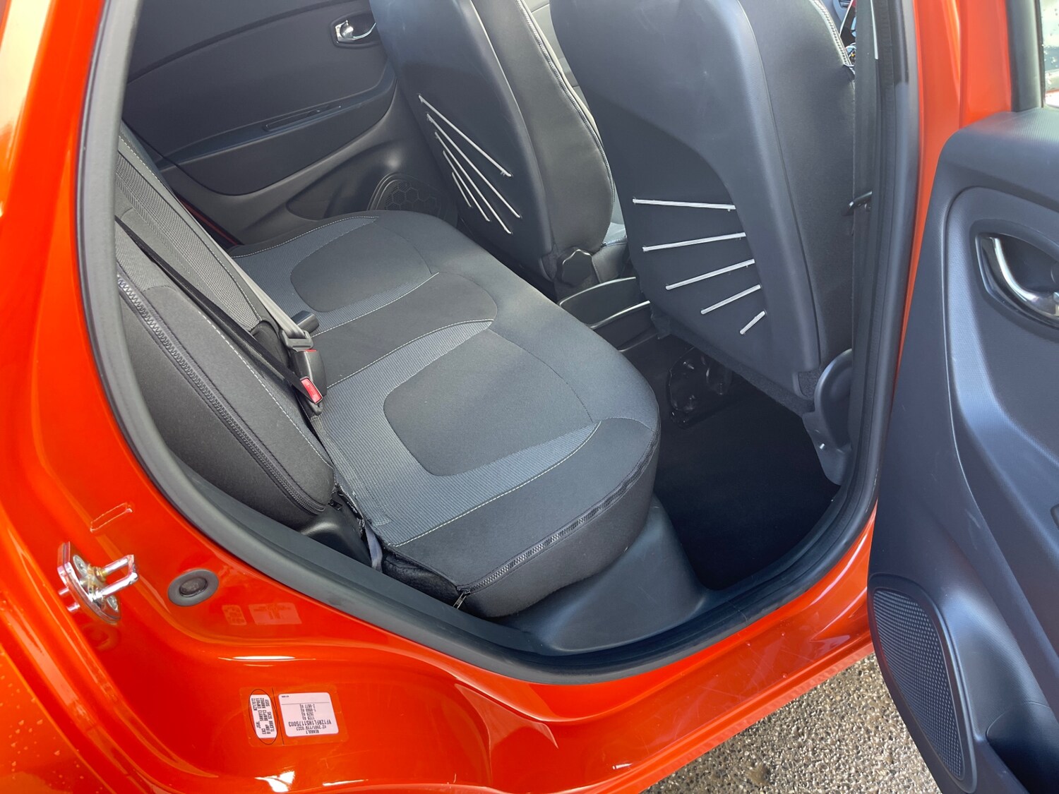 Used Renault Captur 2014 for sale - 76363087: Photo 14