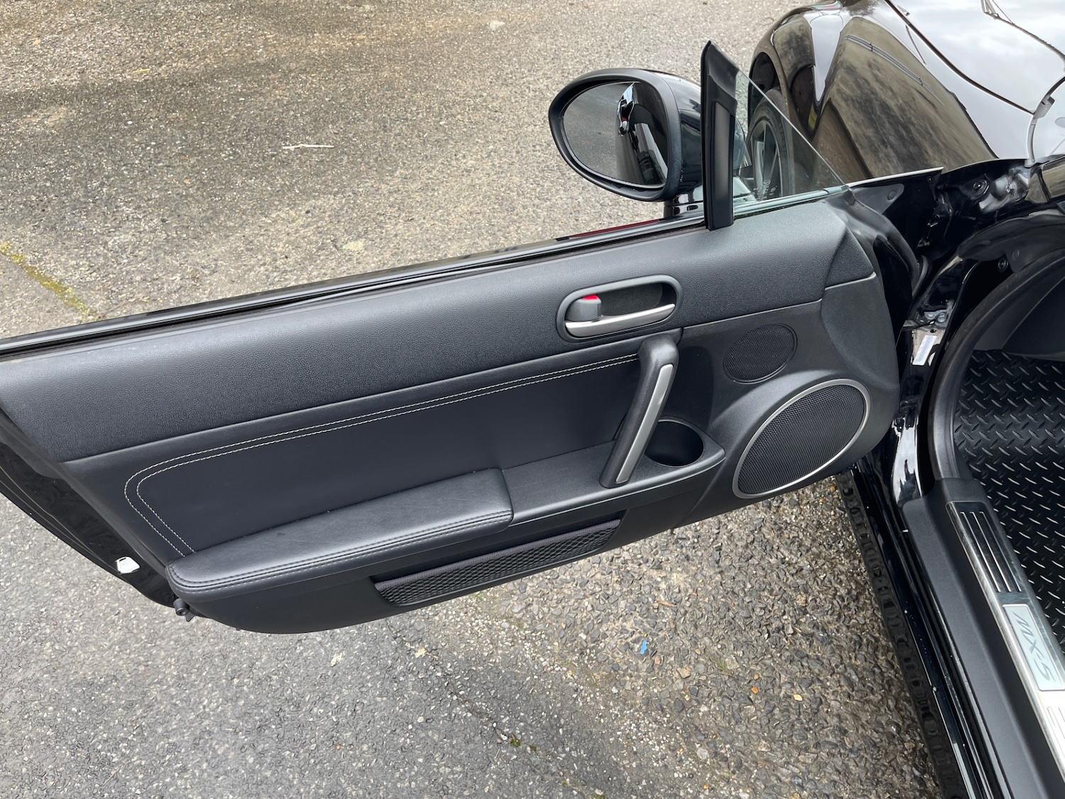 Used Mazda MX-5 2010 for sale - 77208748: Photo 10