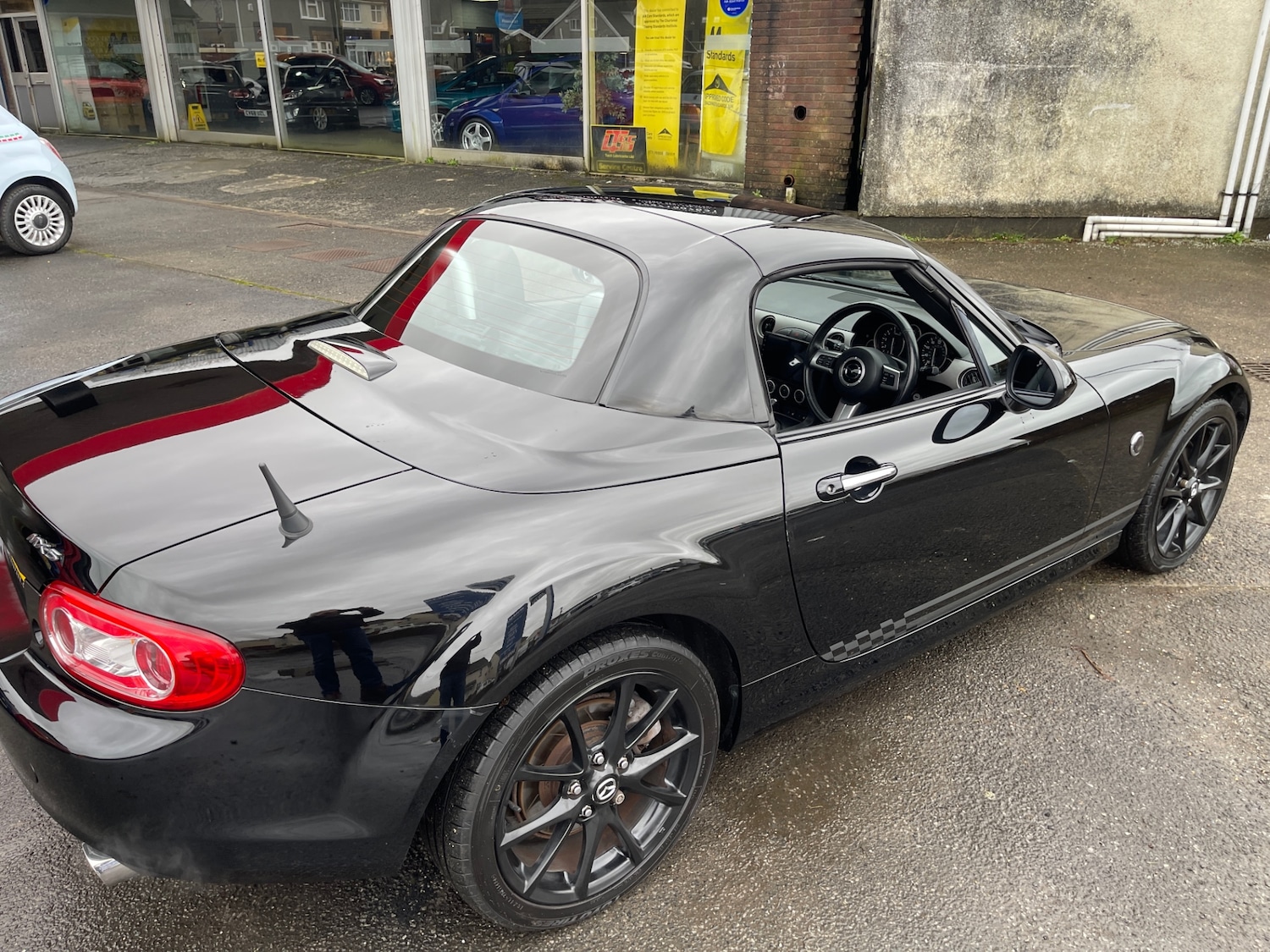 Used Mazda MX-5 2010 for sale - 77208748: Photo 17
