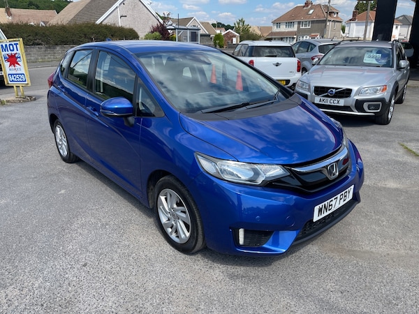 Used Honda Jazz 2017 for sale - 74603817: Photo 1