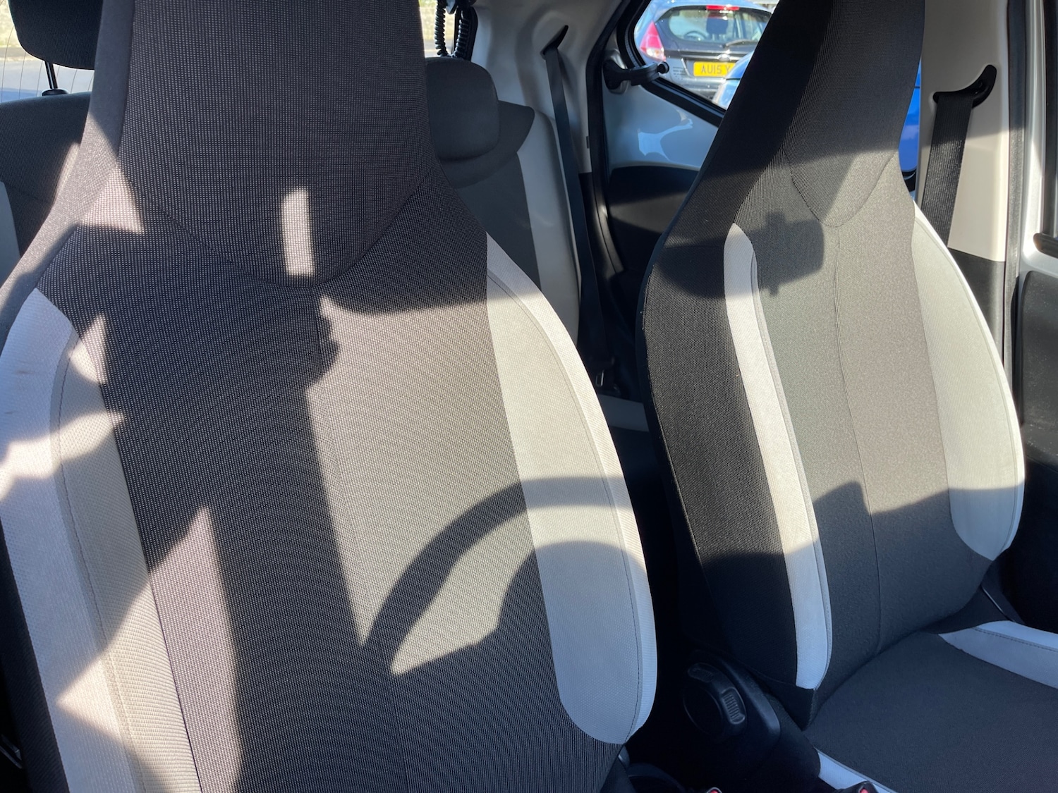 Used Toyota AYGO 2016 for sale - 76612677: Photo 18