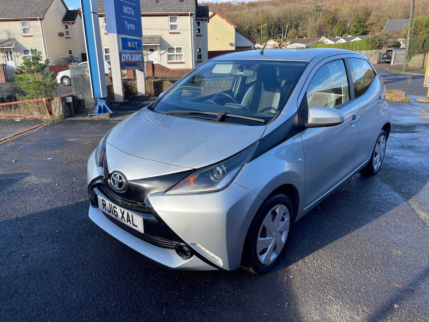 Used Toyota AYGO 2016 for sale - 76612677: Photo 3