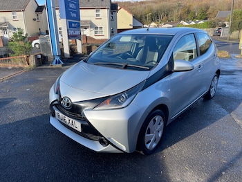 Used Toyota AYGO 2016 for sale - 76612677: Photo