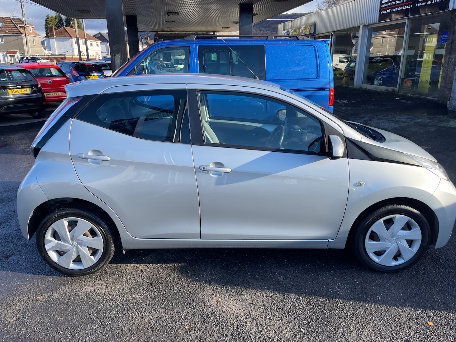 Used Toyota AYGO 2016 for sale - 76612677: Photo 8