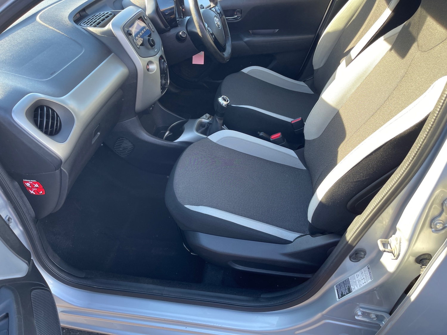 Used Toyota AYGO 2016 for sale - 76612677: Photo 9