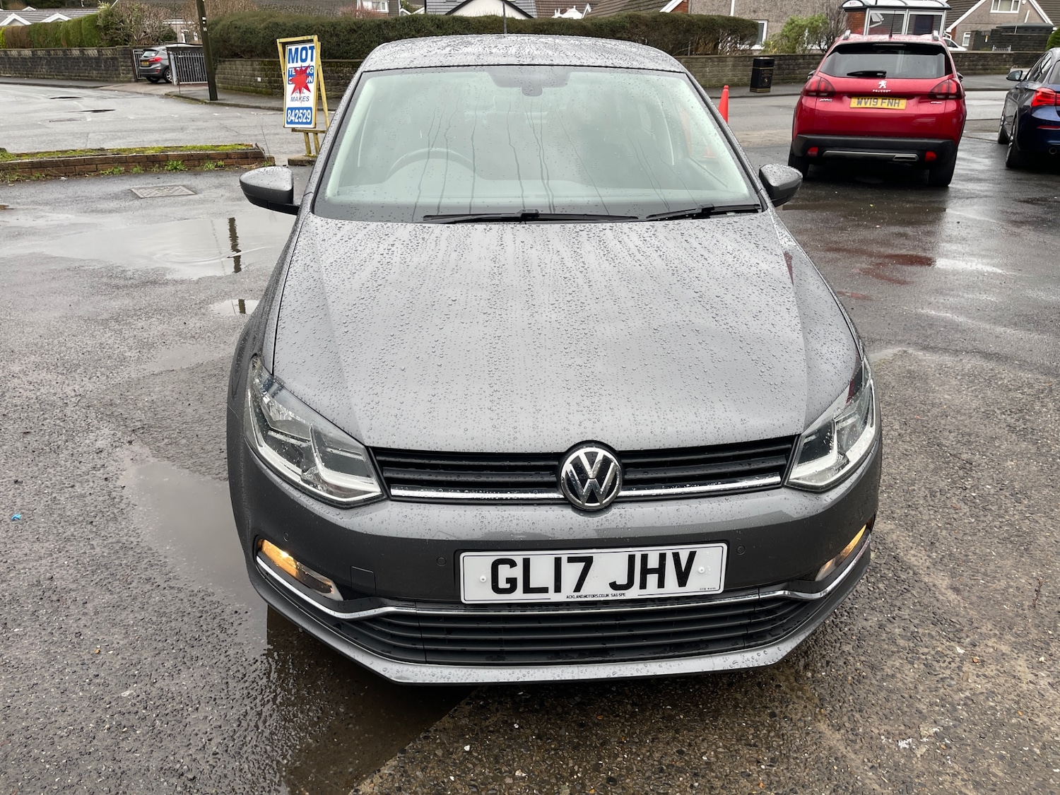 Used Volkswagen Polo 2017 for sale - 77258147: Photo 2