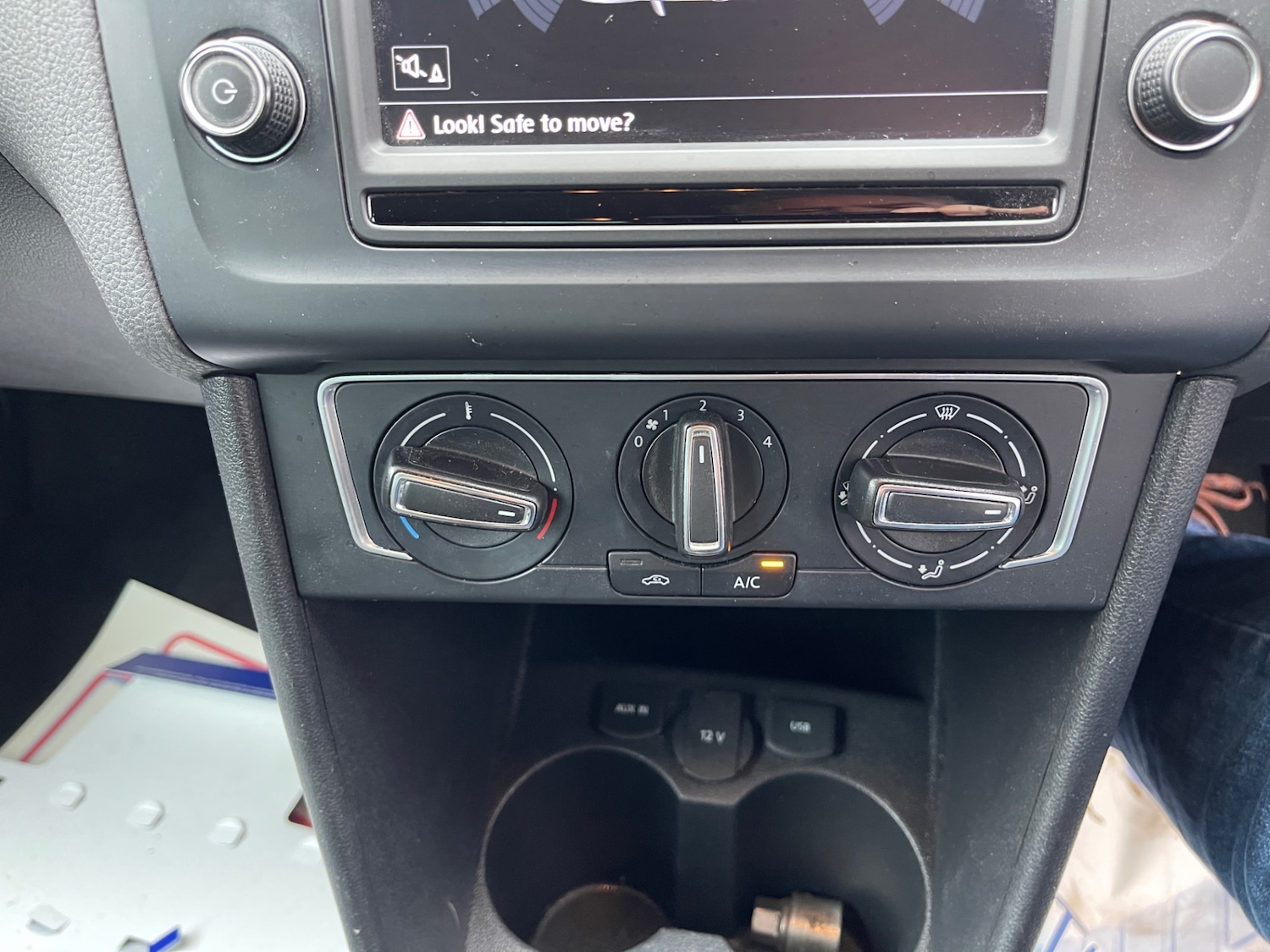 Used Volkswagen Polo 2017 for sale - 77258147: Photo 27