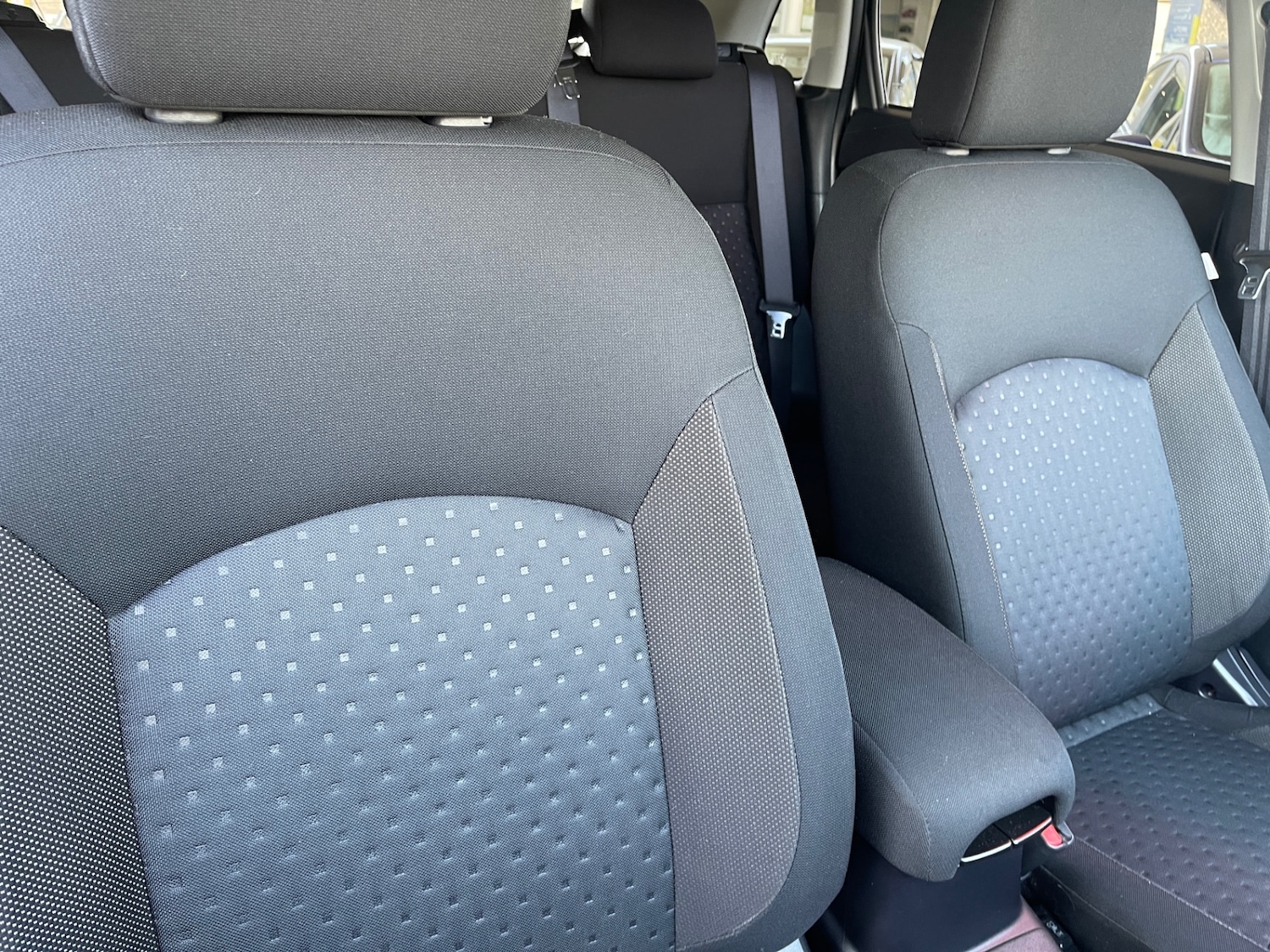 Used Mitsubishi ASX 2011 for sale - 77950736: Photo 19