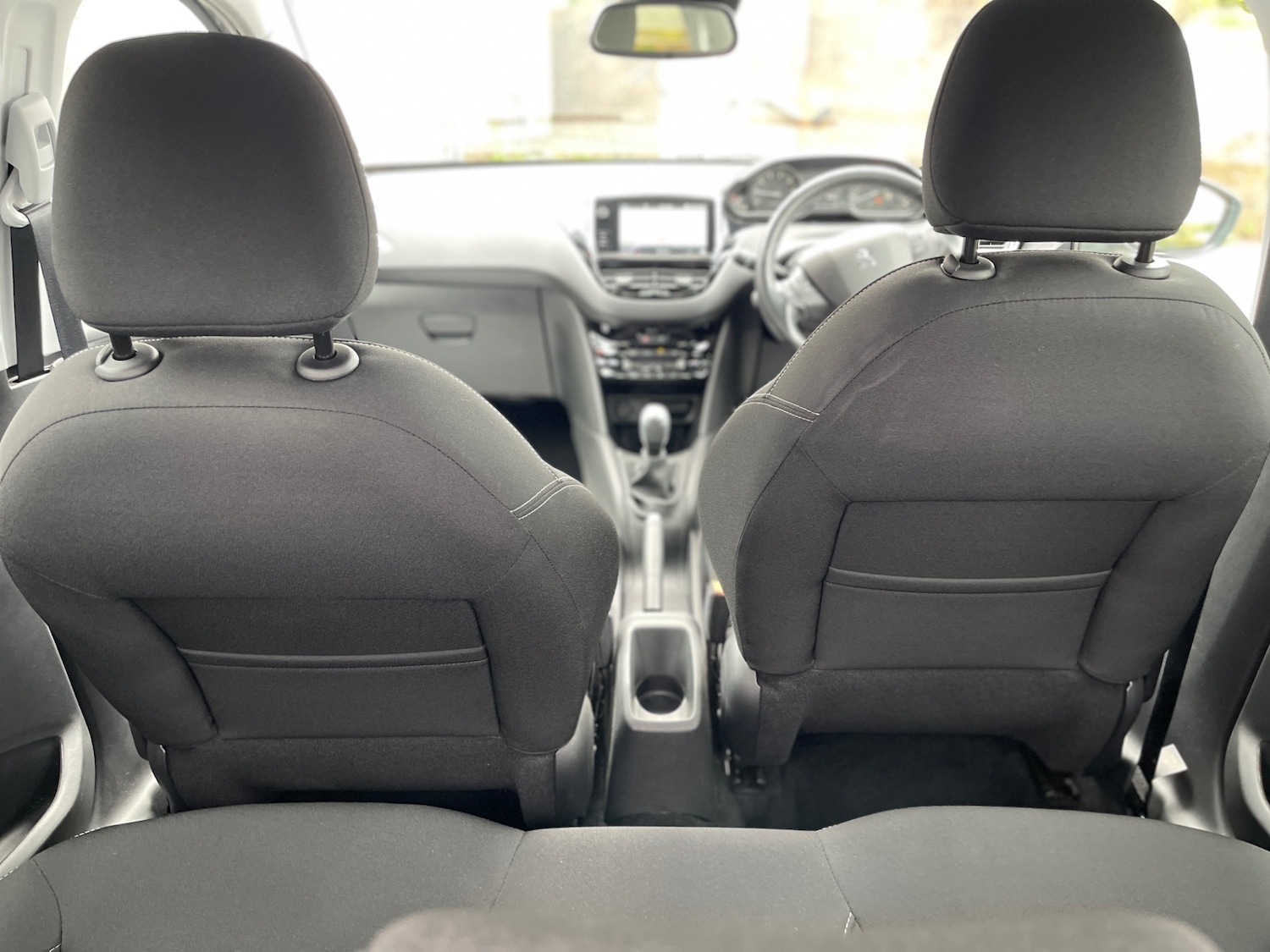 Used Peugeot 208 2019 for sale - 76232612: Photo 15