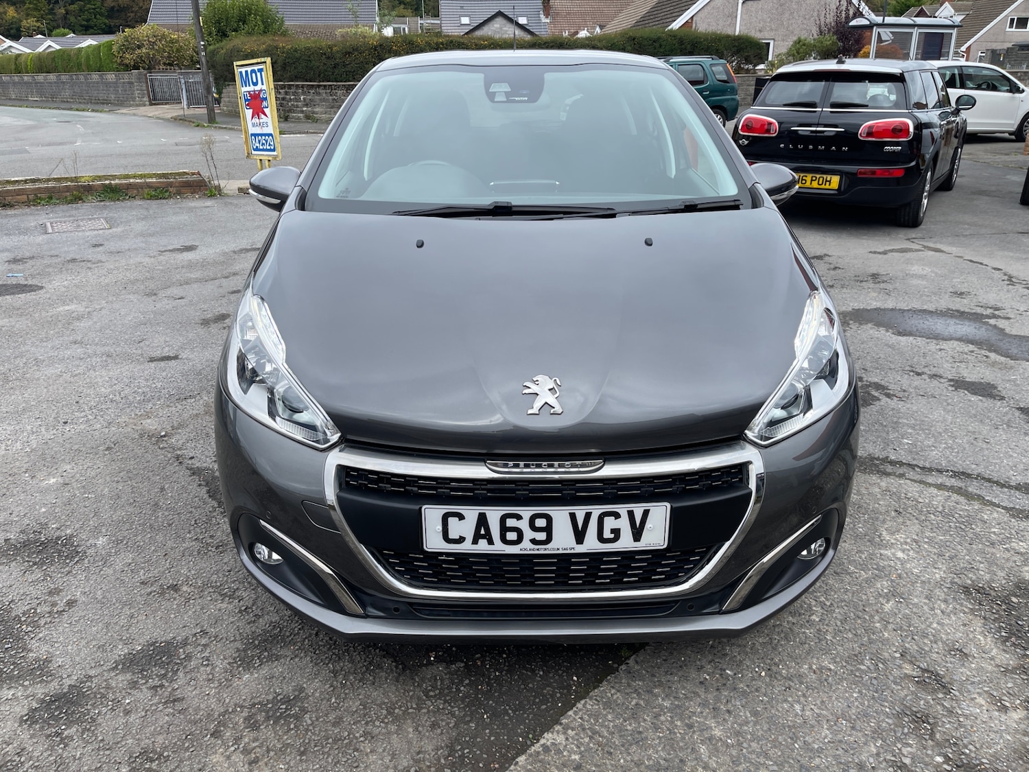 Used Peugeot 208 2019 for sale - 76232612: Photo 2
