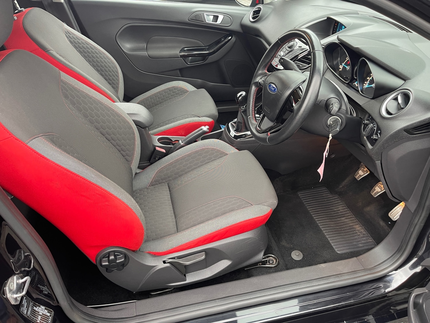 Used Ford Fiesta 2014 for sale - 76505170: Photo 16