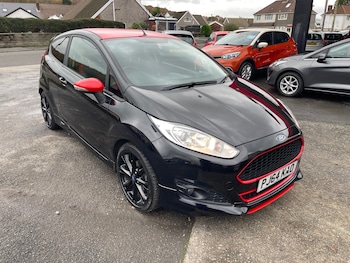 Used Ford Fiesta 2014 for sale - 76505170: Photo