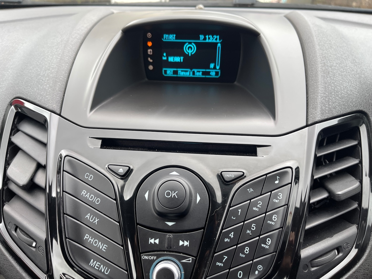 Used Ford Fiesta 2014 for sale - 76505170: Photo 23