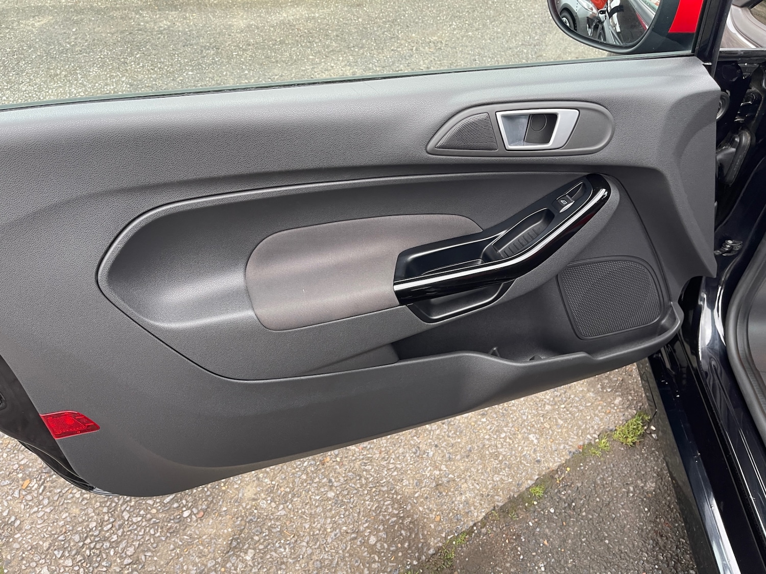 Used Ford Fiesta 2014 for sale - 76505170: Photo 9