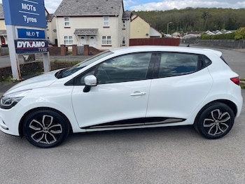 Used Renault Clio 2018 for sale - 78281534: Photo