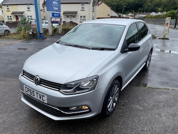 Used Volkswagen Polo 2016 for sale - 75514332: Photo