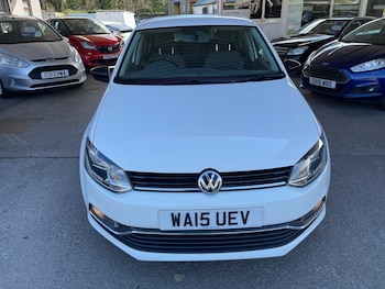 Used Volkswagen Polo 2015 for sale - 78108423: Photo