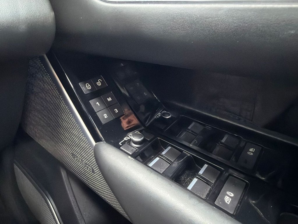 Used Land Rover Range Rover Velar 2018 for sale - 77498535: Photo 23