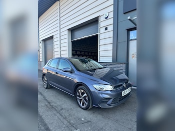 Used Volkswagen Polo 2024 for sale - 76073723: Photo