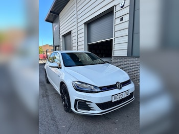 Used Volkswagen Golf 2020 for sale - 76073736: Photo