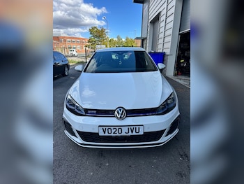 Used Volkswagen Golf 2020 for sale - 76073736: Photo