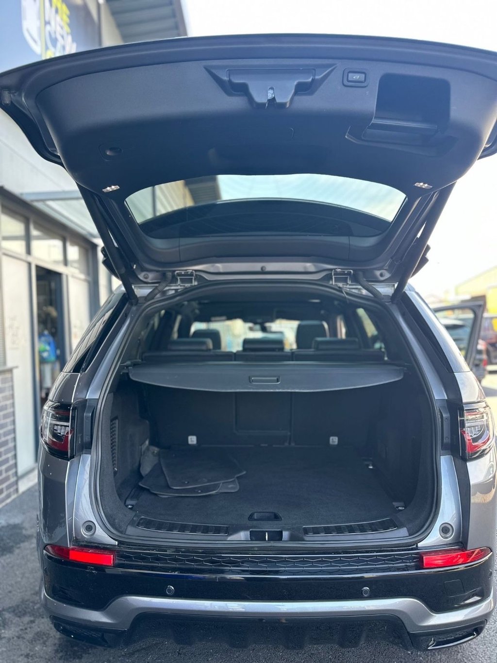 Used Land Rover Discovery Sport 2021 for sale - 77936462: Photo 8