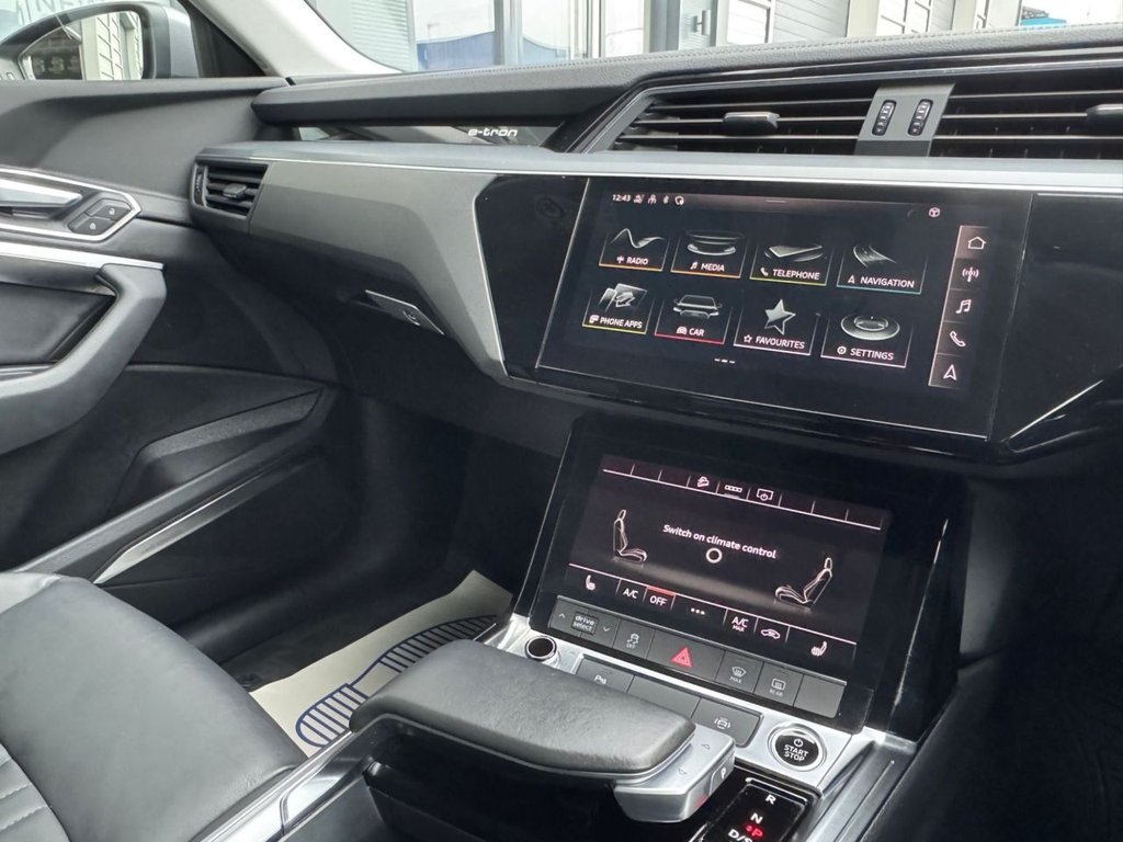 Used Audi e-tron 2021 for sale - 76558591: Photo 19