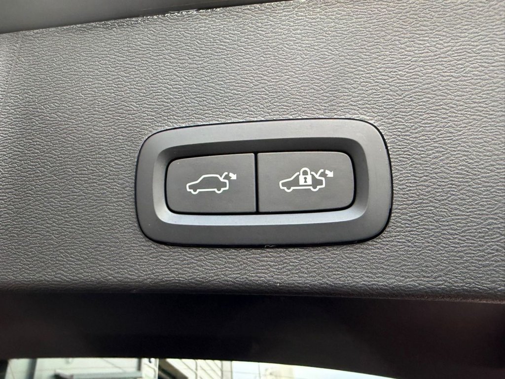 Used Volvo XC40 2022 for sale - 77919620: Photo 22