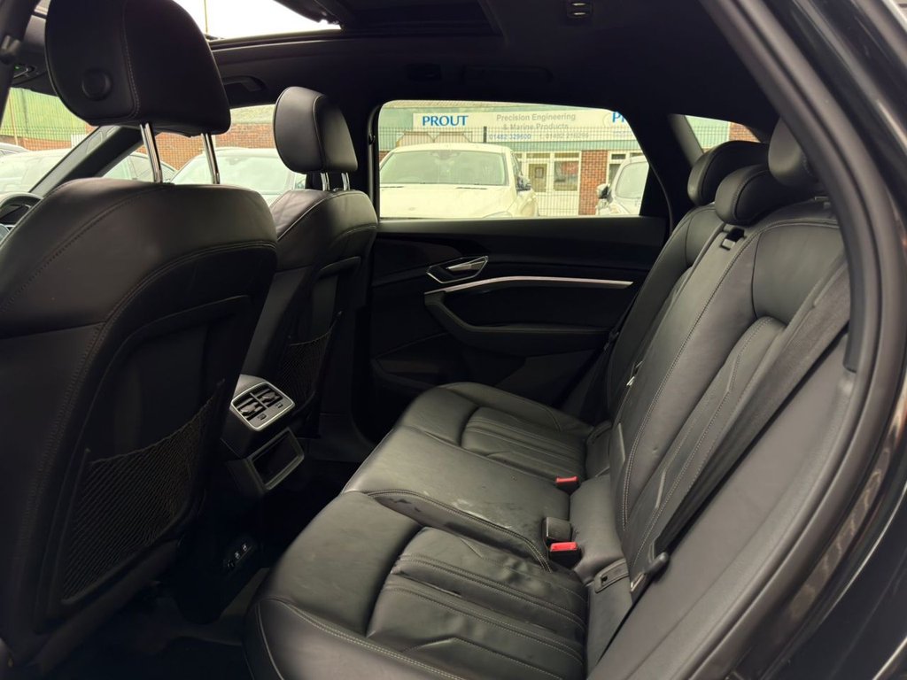 Used Audi e-tron 2020 for sale - 78181187: Photo 20