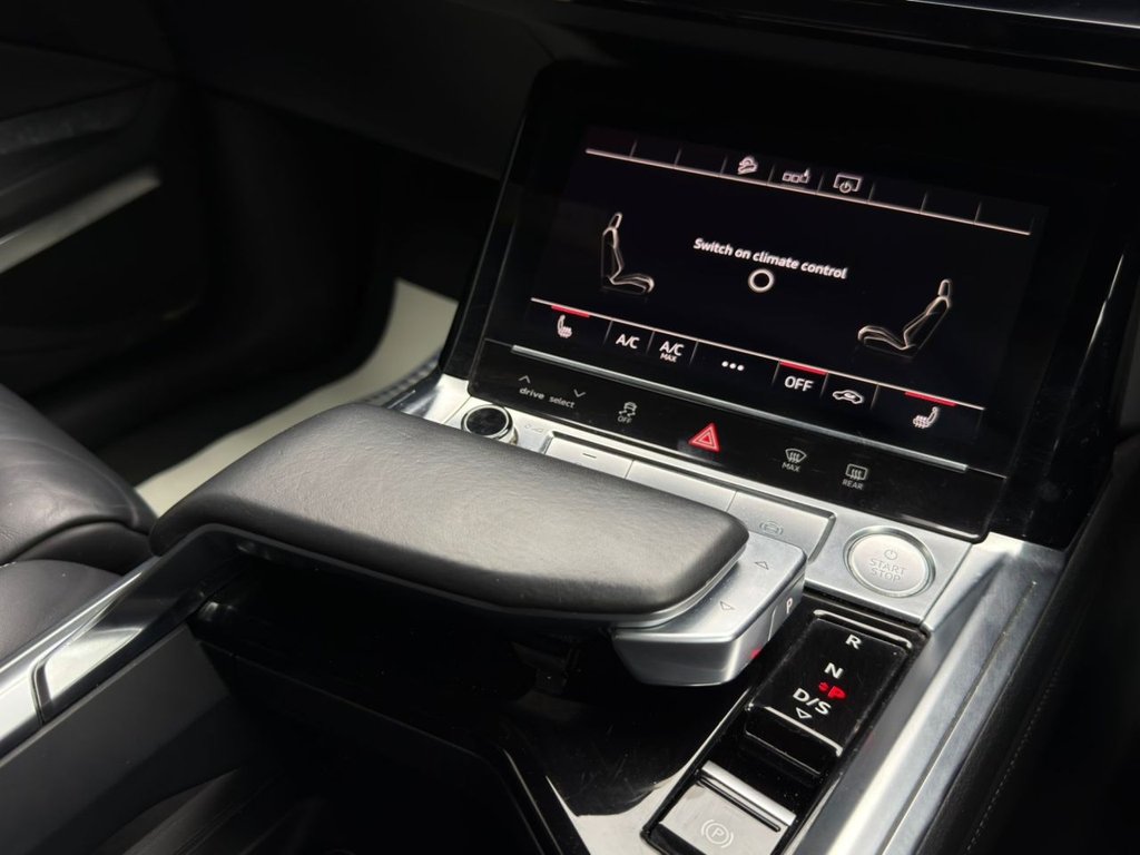 Used Audi e-tron 2020 for sale - 78181187: Photo 25