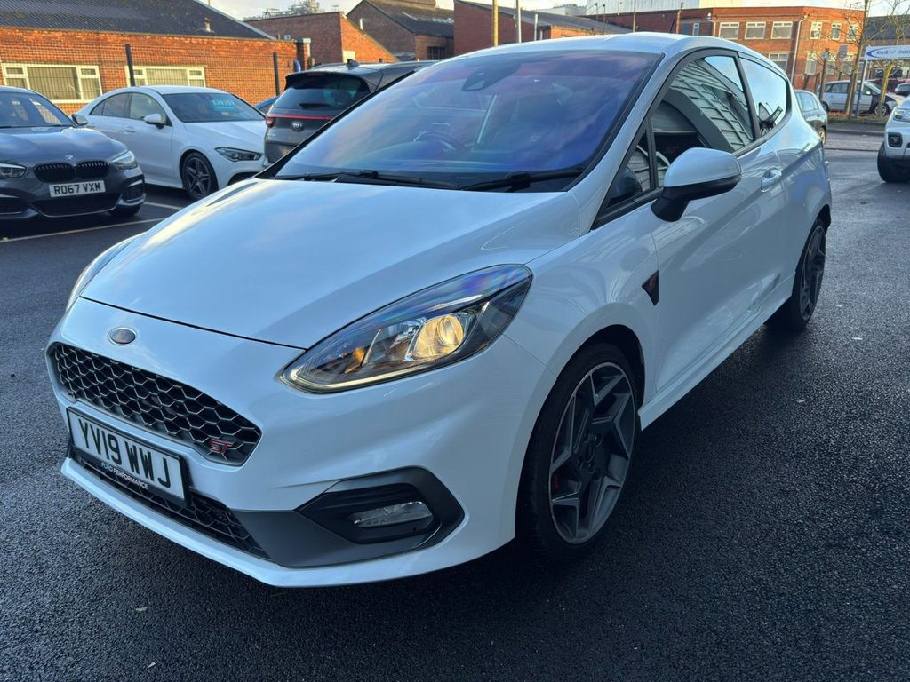 Used Ford Fiesta 2019 for sale - 76698296: Photo 5