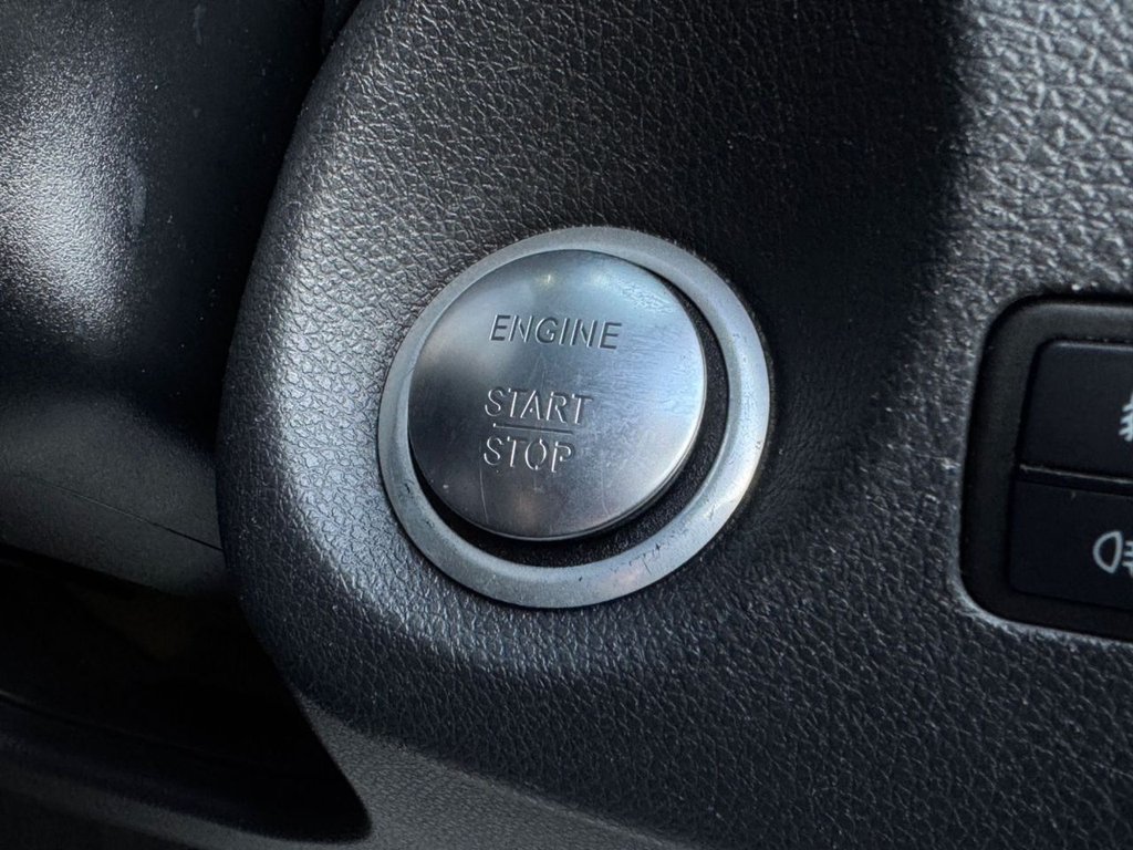 Used Mercedes-Benz GLA 2019 for sale - 76481642: Photo 12