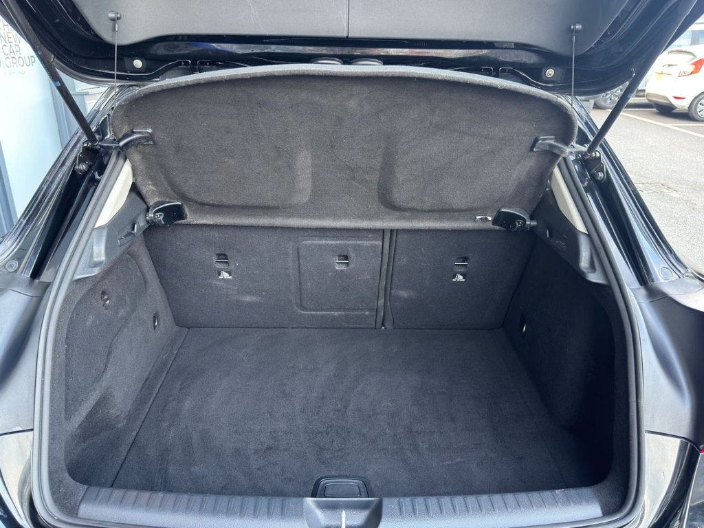 Used Mercedes-Benz GLA 2019 for sale - 76481642: Photo 19