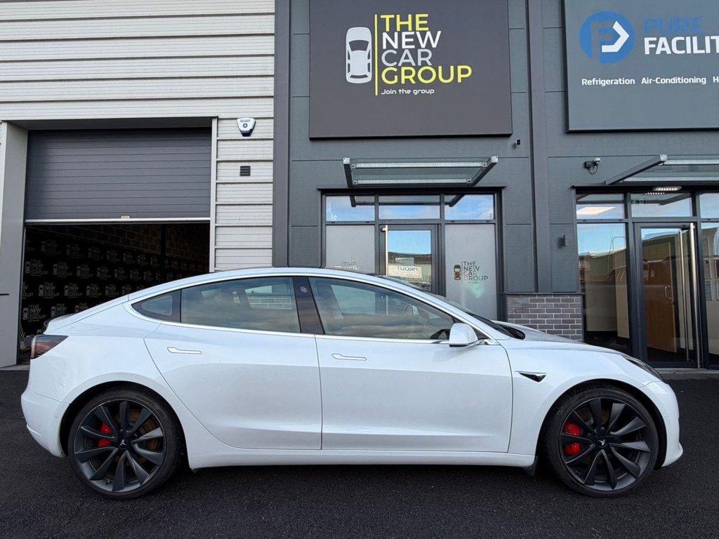 Used Tesla Model 3 2020 for sale - 77188097: Photo 4