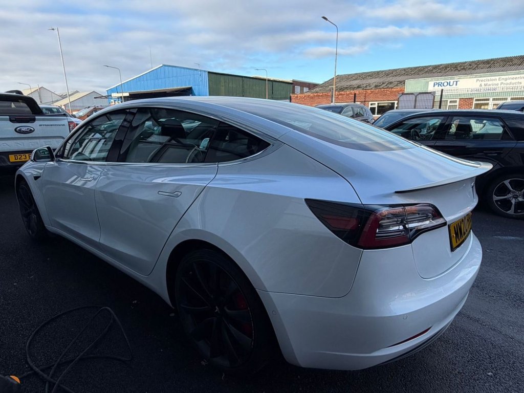 Used Tesla Model 3 2020 for sale - 77188097: Photo 5