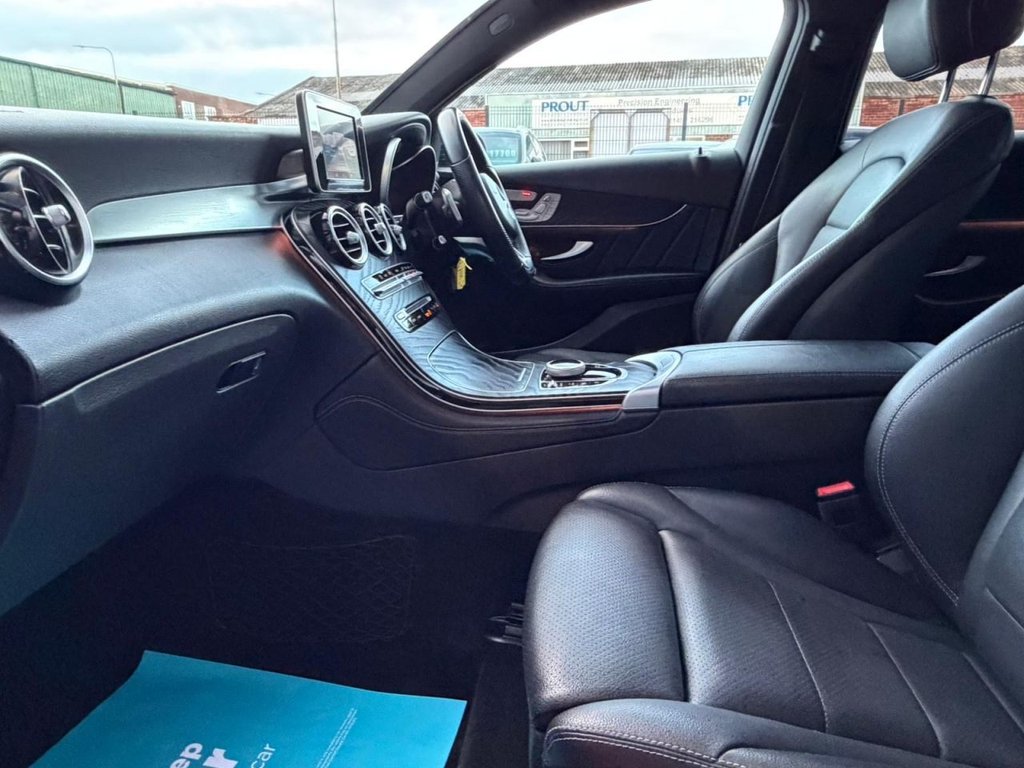 Used Mercedes-Benz GLC 2019 for sale - 77422728: Photo 20