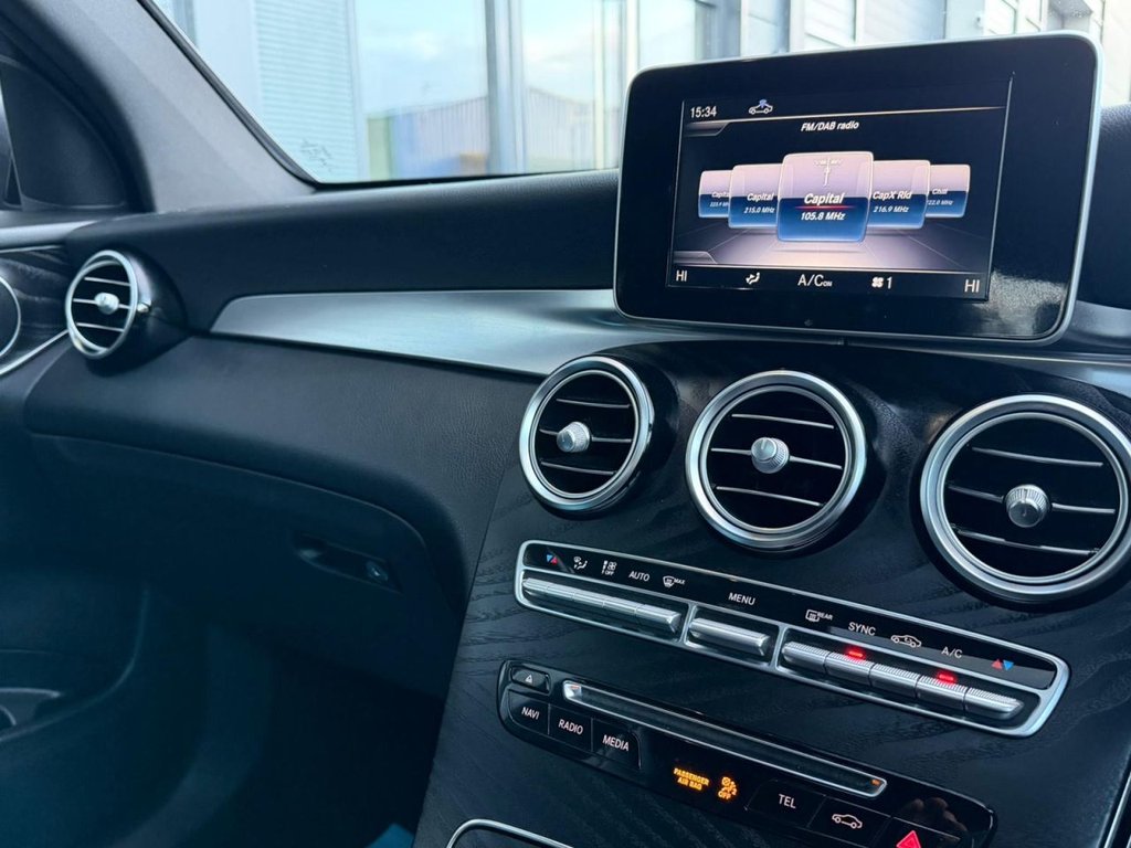 Used Mercedes-Benz GLC 2019 for sale - 77422728: Photo 21