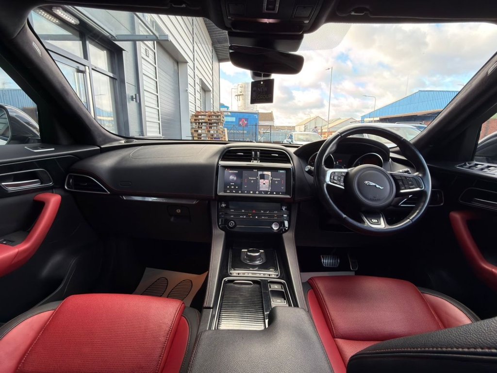 Used Jaguar F-Pace 2018 for sale - 77734266: Photo 15