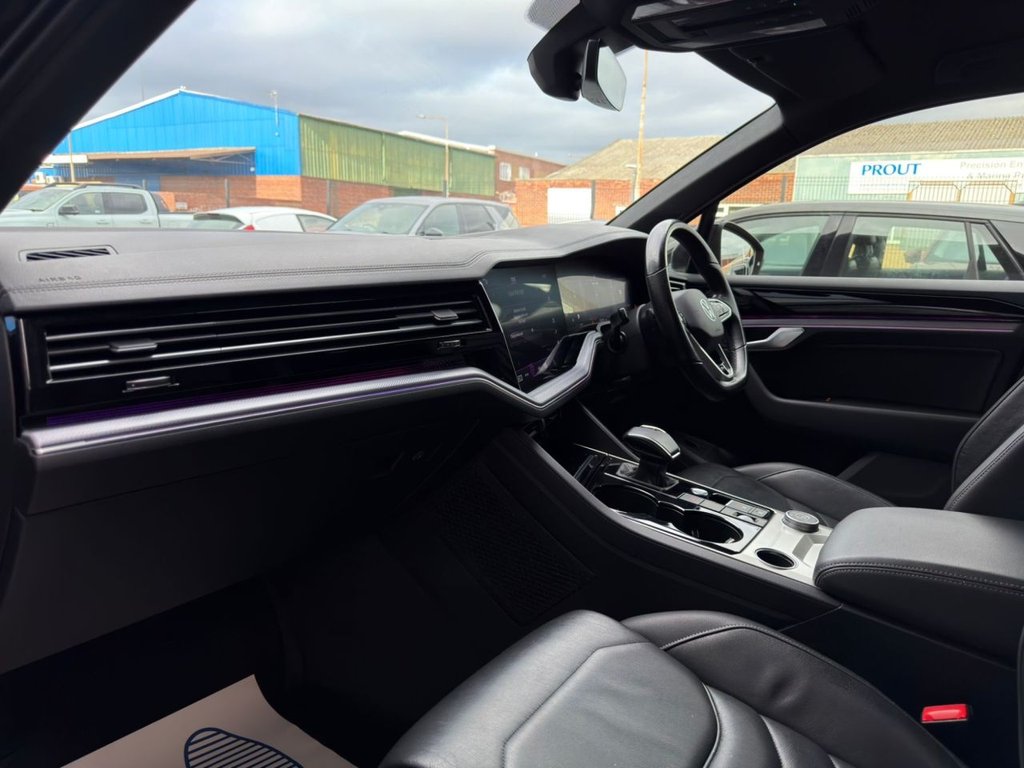 Used Volkswagen Touareg 2021 for sale - 77820789: Photo 26