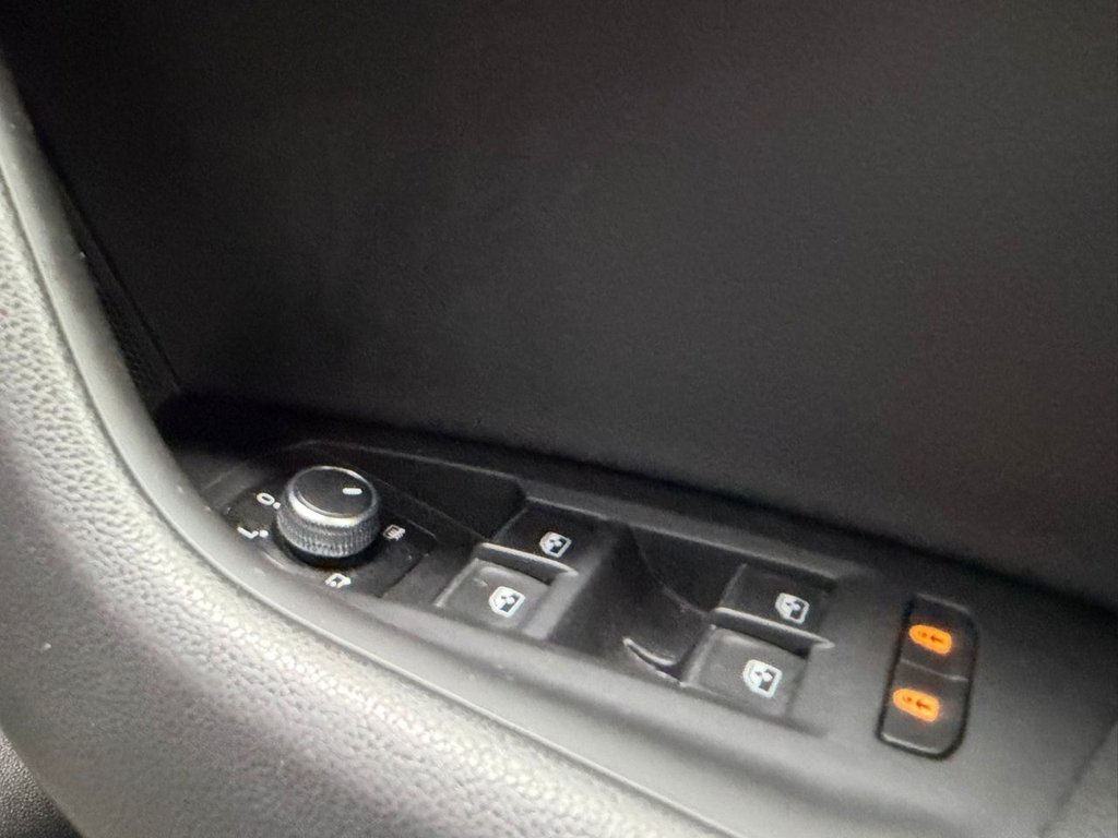 Used Volkswagen Touareg 2021 for sale - 77820789: Photo 31