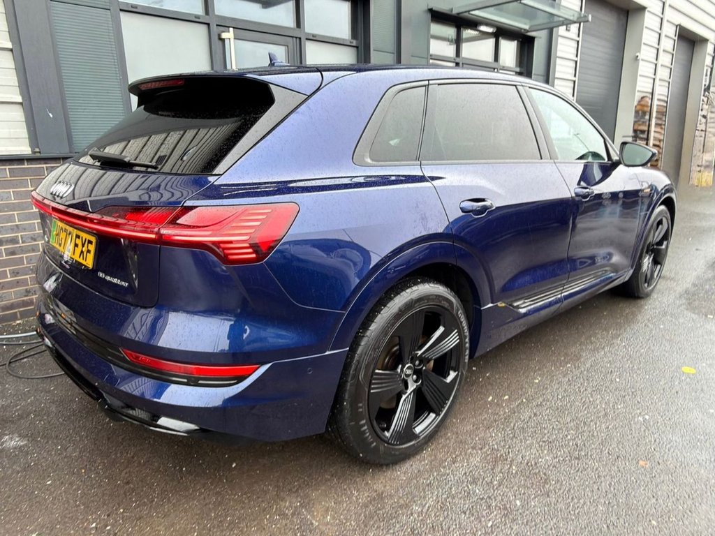 Used Audi e-tron 2022 for sale - 77520621: Photo 11