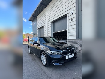 Used BMW 3 Series 2021 for sale - 76068508: Photo