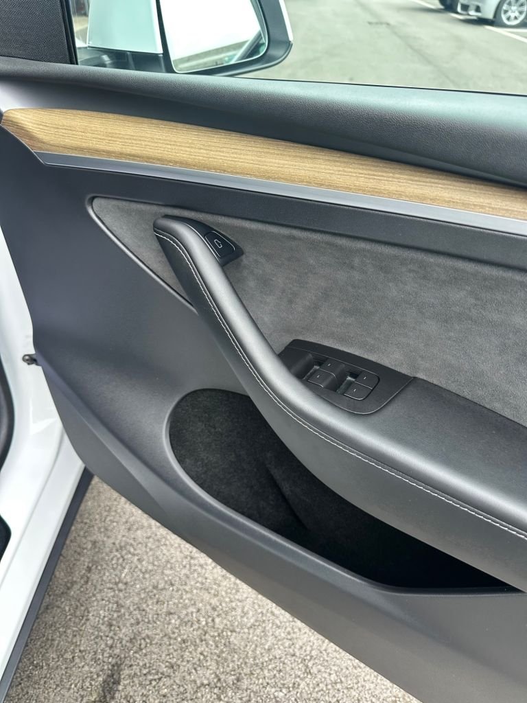 Used Tesla Model Y 2022 for sale - 76279691: Photo 14